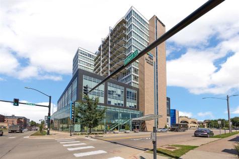 404 E College Street Iowa City IA 52240