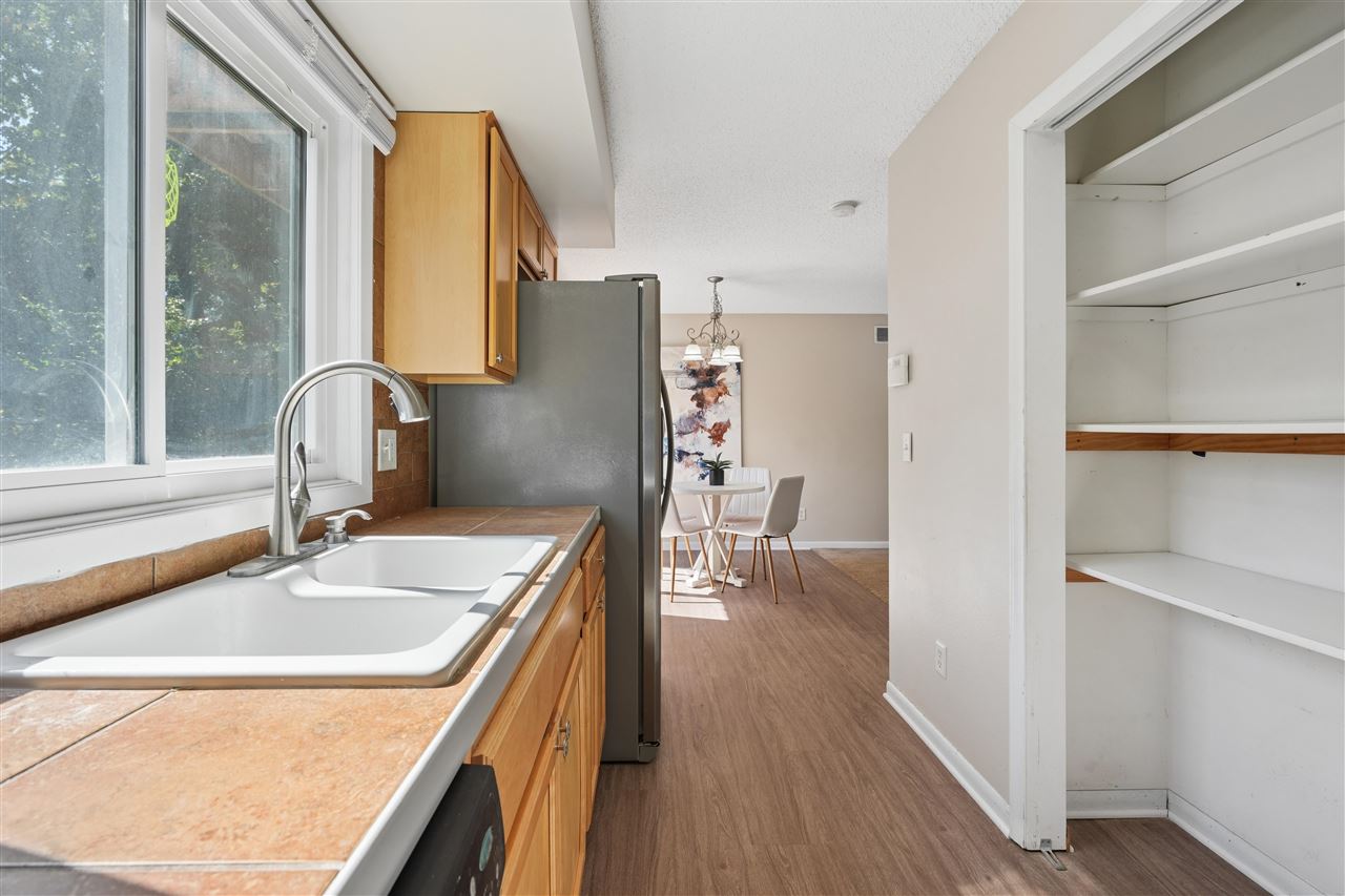 1409 Eastview Drive Coralville IA 52241