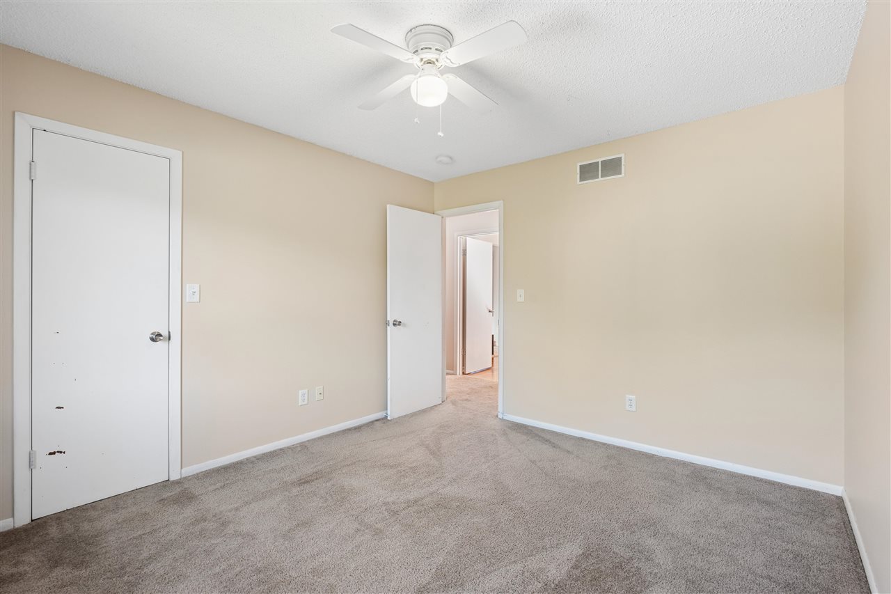 1409 Eastview Drive Coralville IA 52241