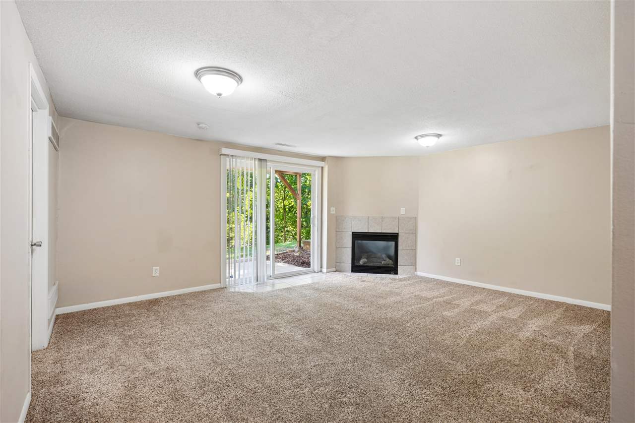 1409 Eastview Drive Coralville IA 52241