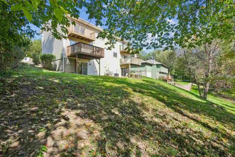 1409 Eastview Drive Coralville IA 52241