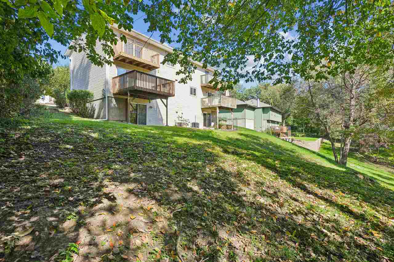 1409 Eastview Drive Coralville IA 52241