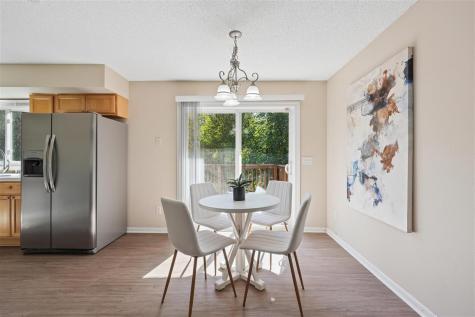 1409 Eastview Drive Coralville IA 52241