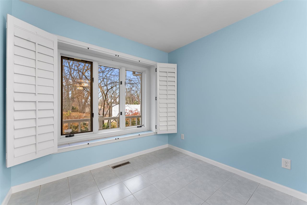 1018 Marcy Street Iowa City IA 52240