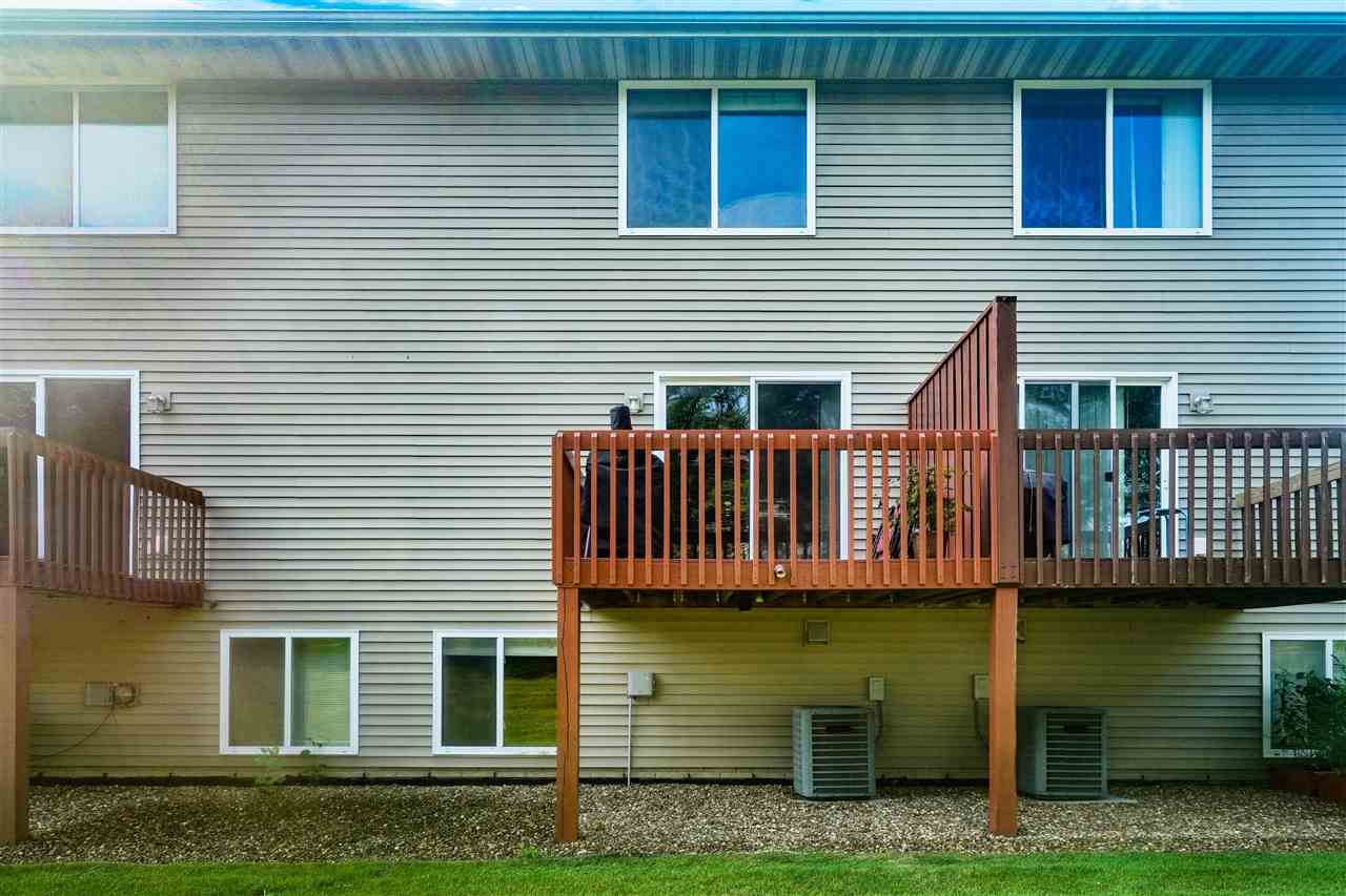 3020 SW Samuel Court Cedar Rapids IA 52404