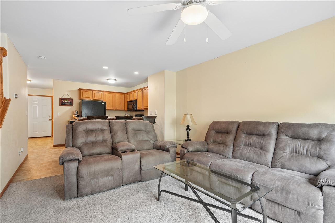 3020 SW Samuel Court Cedar Rapids IA 52404