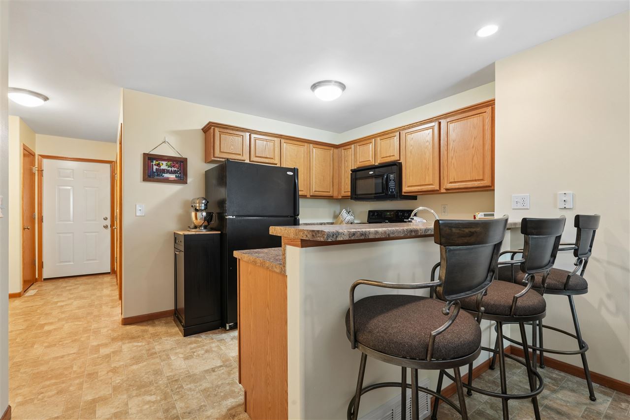3020 SW Samuel Court Cedar Rapids IA 52404