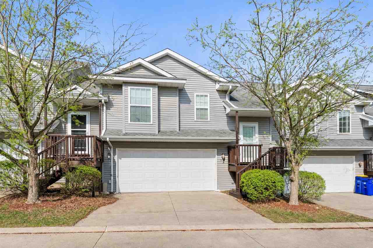 975 Twilight Drive North Liberty IA 52317