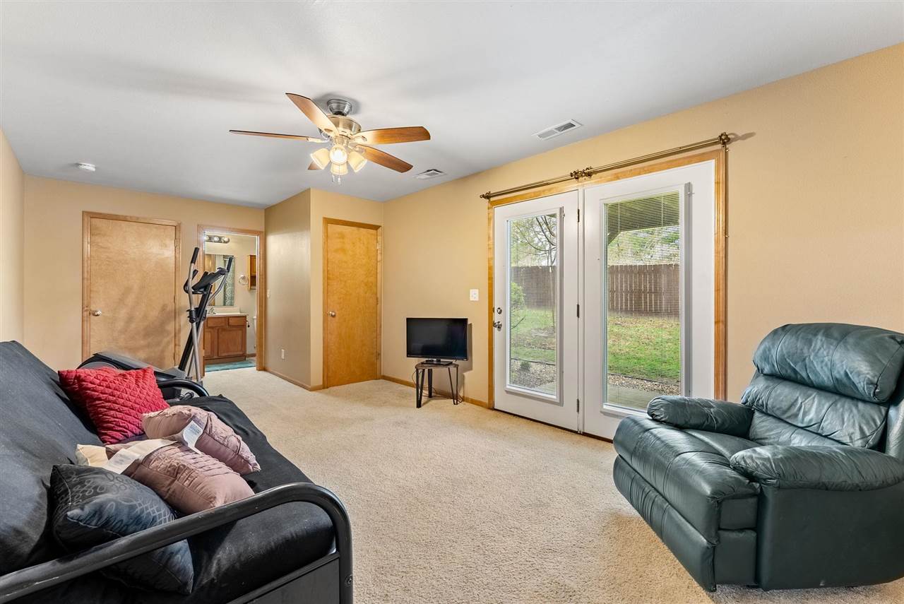 975 Twilight Drive North Liberty IA 52317