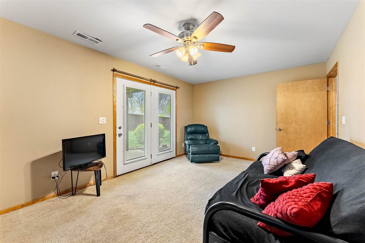 975 Twilight Drive North Liberty IA 52317