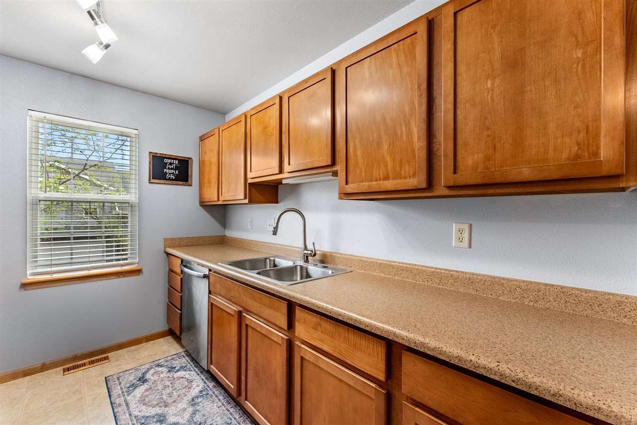 975 Twilight Drive North Liberty IA 52317