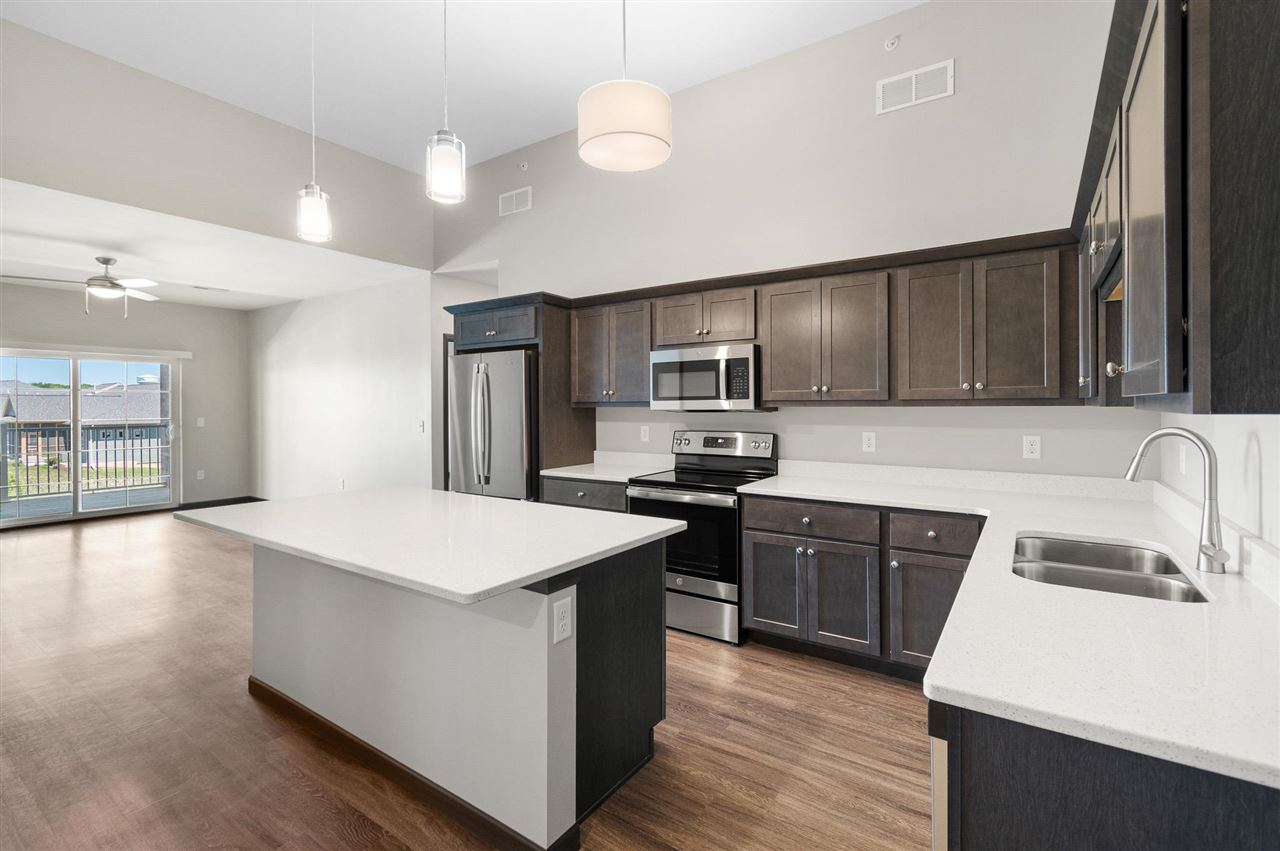 2877 Spring Rose Circle #204 Coralville IA 52241