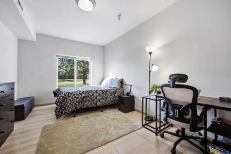 420 N 1st Avenue Iowa City IA 52245