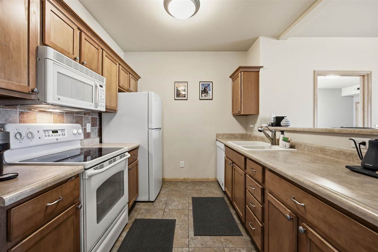 420 N 1st Avenue Iowa City IA 52245