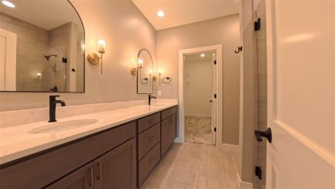 1001 Millie Lane North Liberty IA 52317