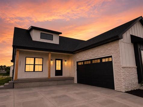 1001 Millie Lane North Liberty IA 52317