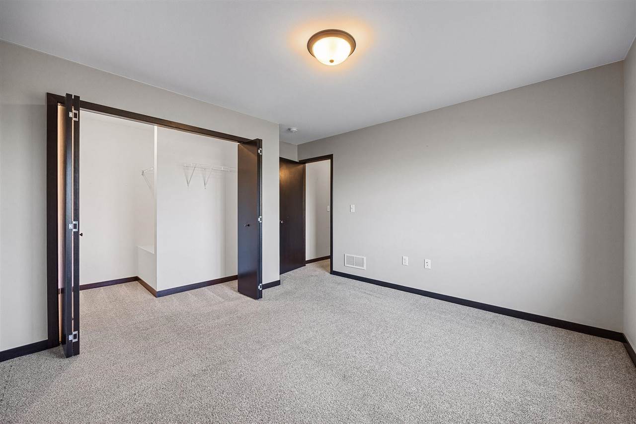 4422 Calder Drive Marion IA 52302