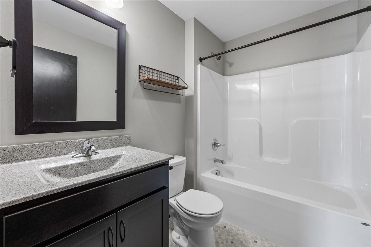 4422 Calder Drive Marion IA 52302