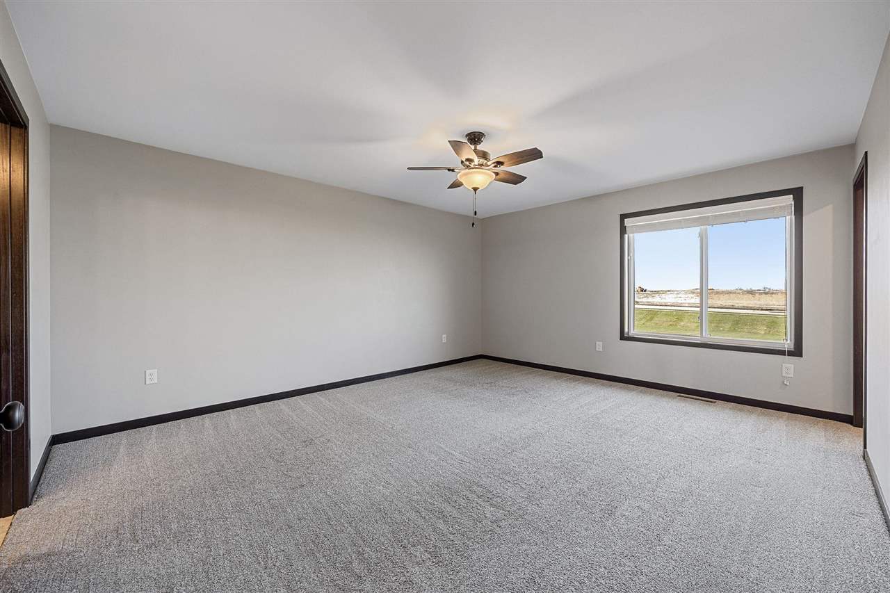 4422 Calder Drive Marion IA 52302