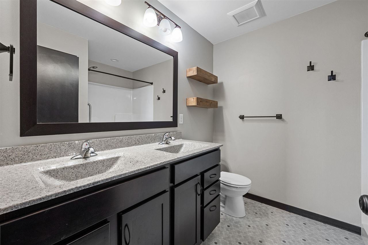 4422 Calder Drive Marion IA 52302