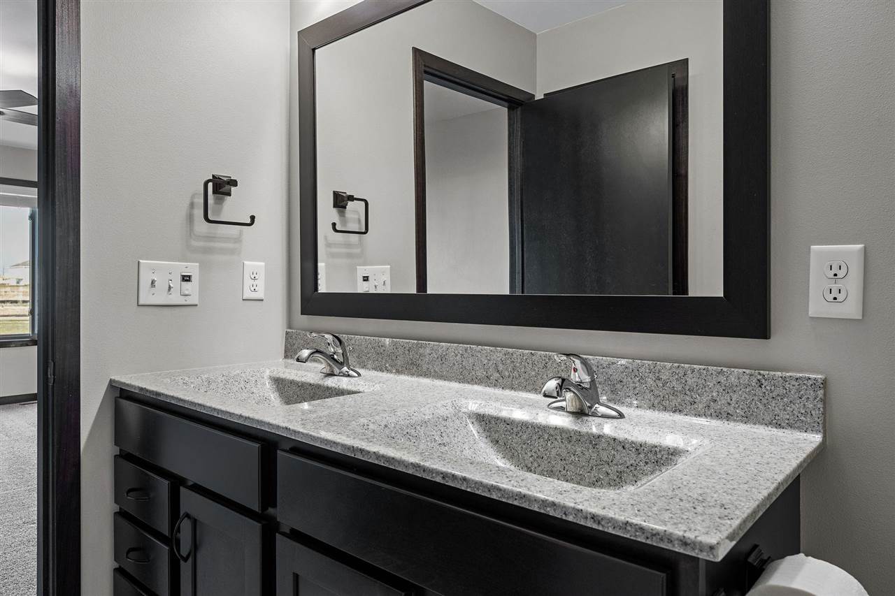 4422 Calder Drive Marion IA 52302
