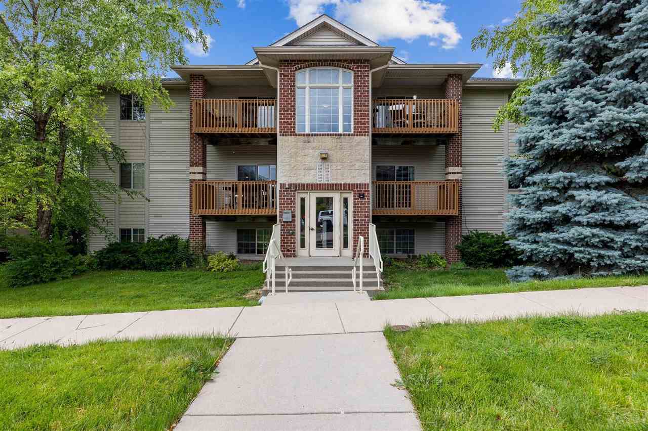 333 Camden Road Iowa City IA 52245