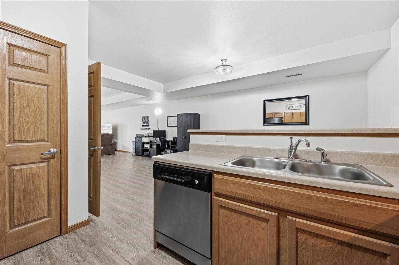 2628 Pinto Lane Iowa City IA 52240