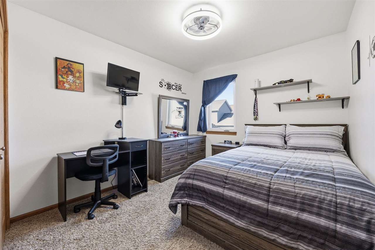 2628 Pinto Lane Iowa City IA 52240