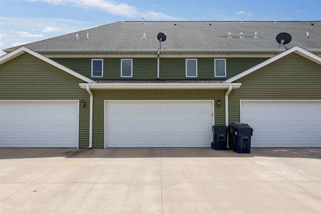 2628 Pinto Lane Iowa City IA 52240