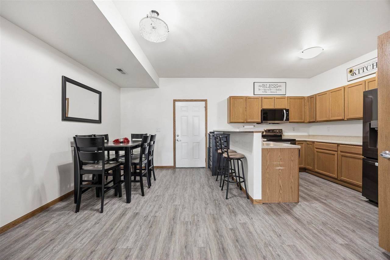 2628 Pinto Lane Iowa City IA 52240
