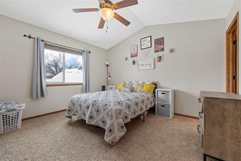 405 Duchess Drive Solon IA 52333
