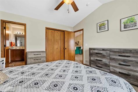 405 Duchess Drive Solon IA 52333