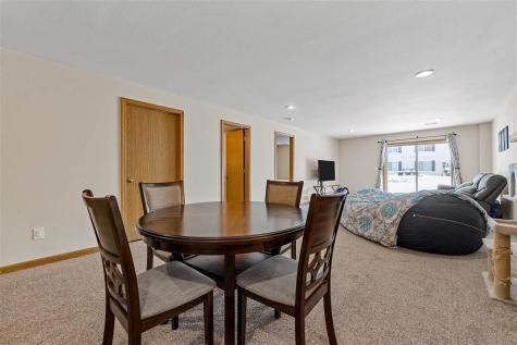 405 Duchess Drive Solon IA 52333