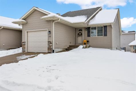 405 Duchess Drive Solon IA 52333