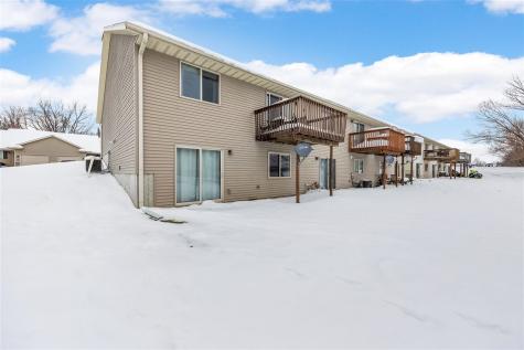 405 Duchess Drive Solon IA 52333