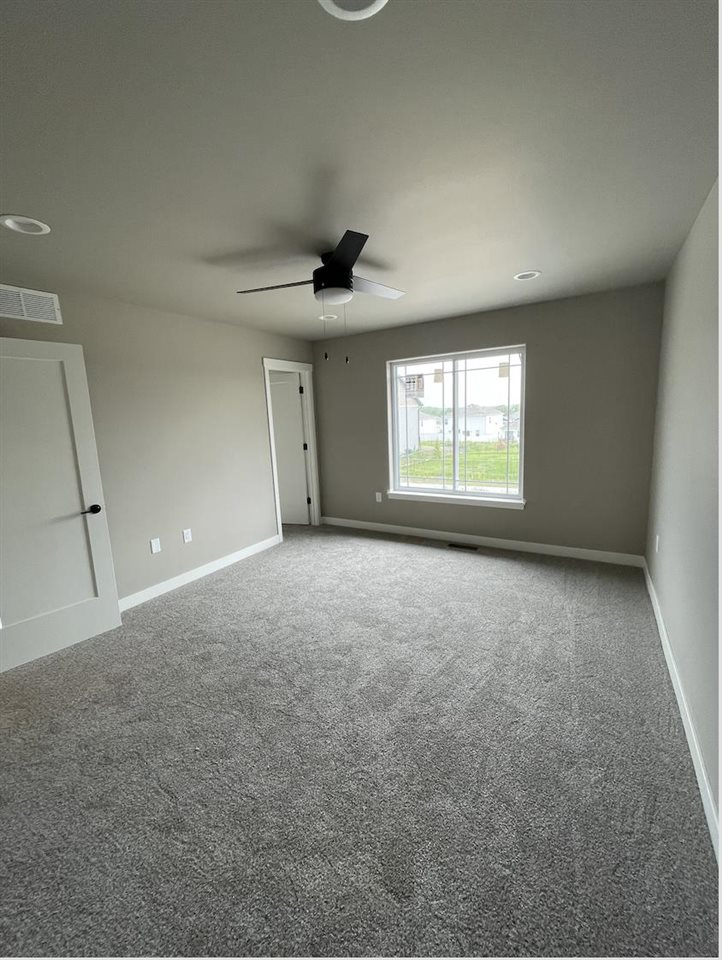 3165 Lampe Lane Coralville IA 52241