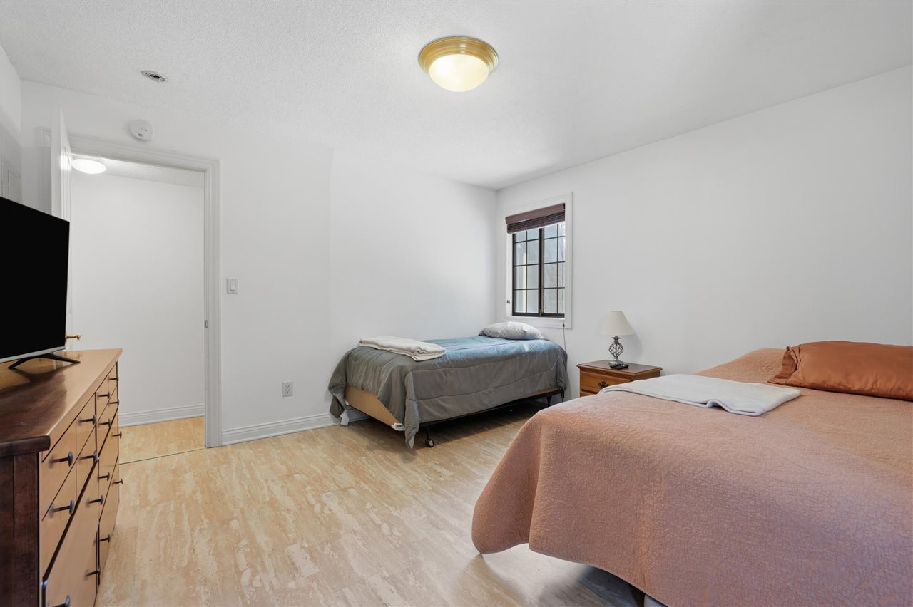 1512 1st Avenue Coralville IA 52241