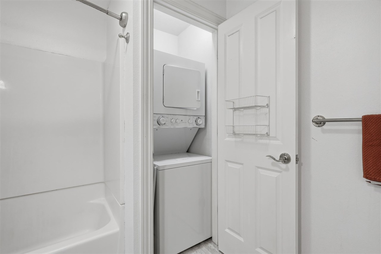 1512 1st Avenue Coralville IA 52241