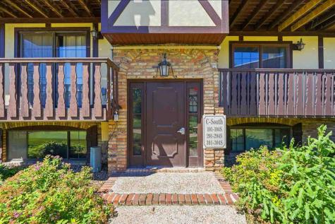 1512 1st Avenue Coralville IA 52241