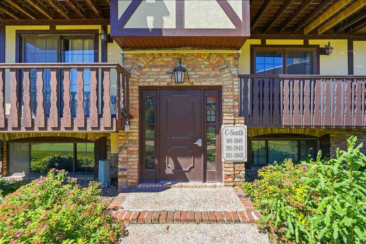 1512 1st Avenue Coralville IA 52241