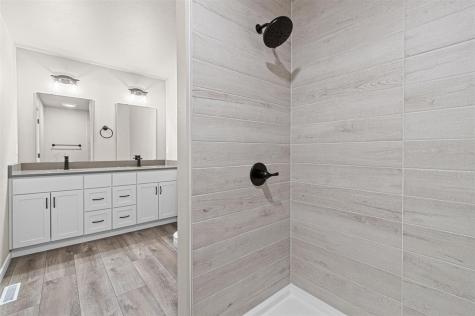 2306 Water Tower Place North Liberty IA 52317