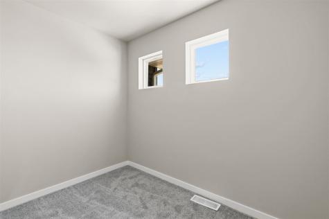 2306 Water Tower Place North Liberty IA 52317