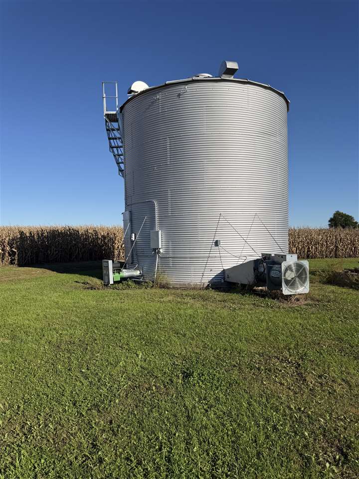 26234 165th Street Columbus Junction IA 52738