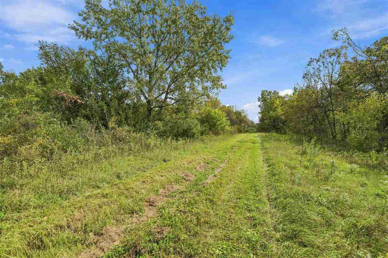 Highway 149 South English IA 52335