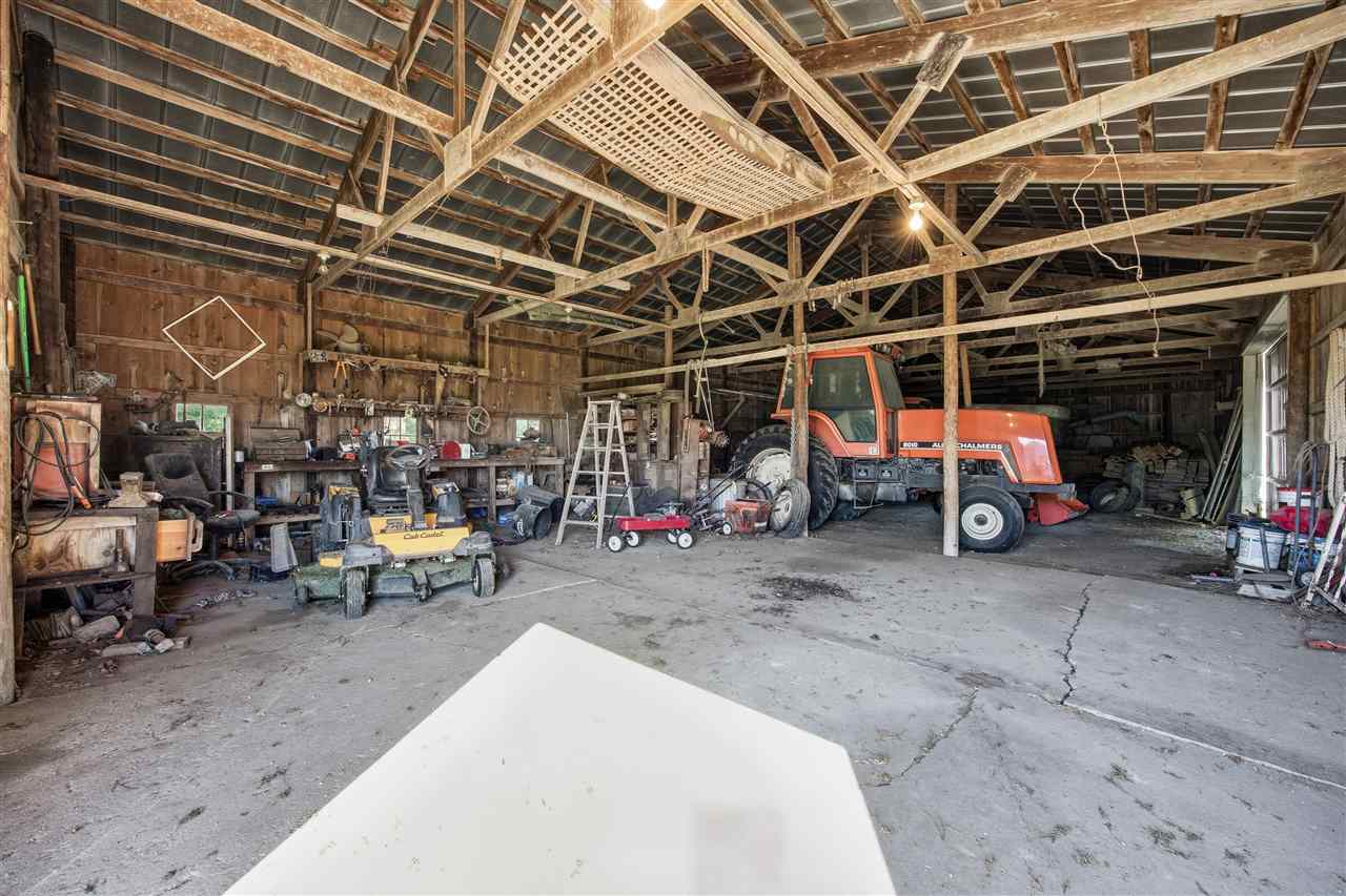 1981 White Oak Avenue Solon IA 52333