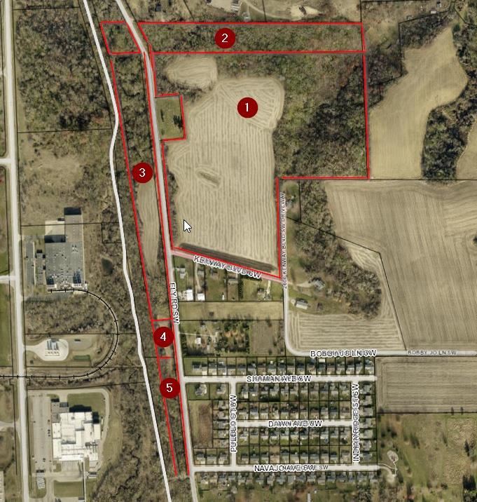 Cedar Rapids IA, Ely Road SW - 66 Acres M/l