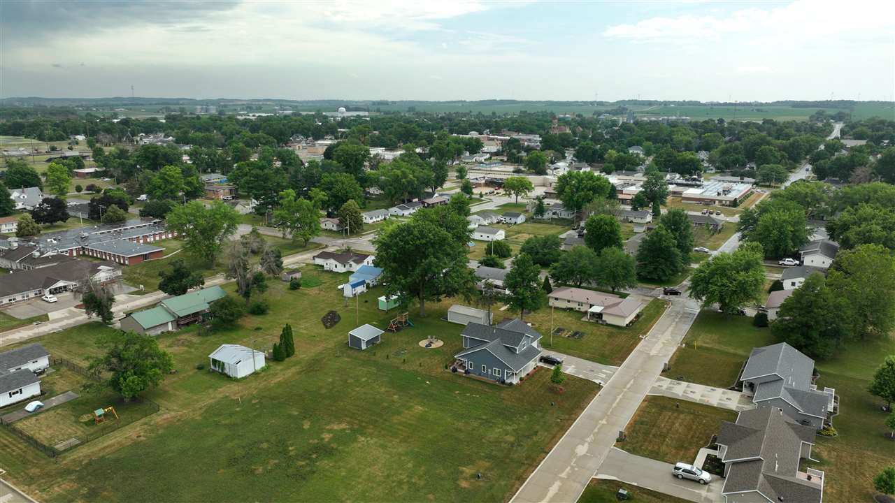 Lot 13 Mrm 2nd Addn Western Avenue Marengo IA 52301