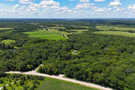 2231 Jordan Creek Road Solon IA 52333