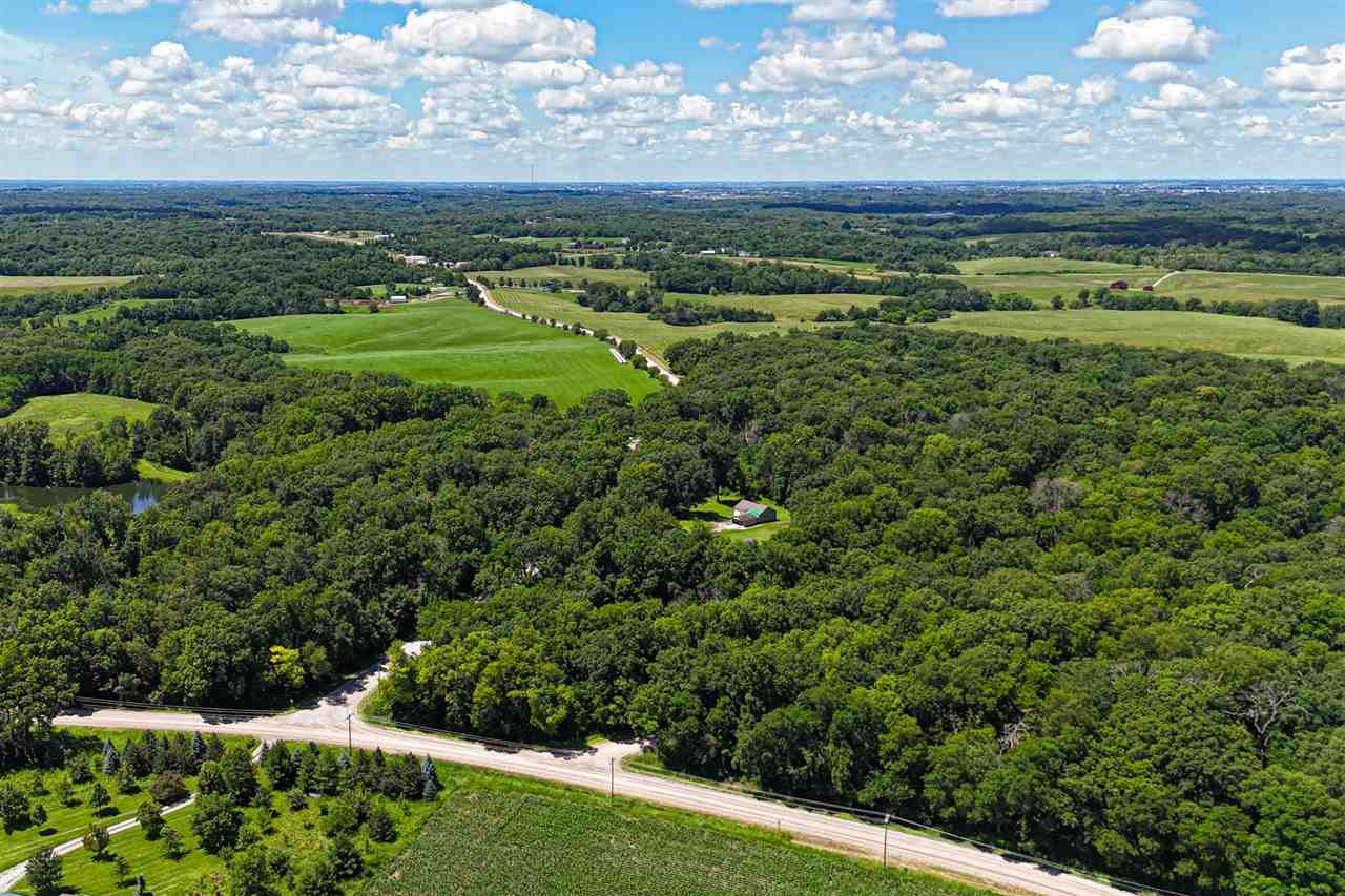 2231 Jordan Creek Road Solon IA 52333