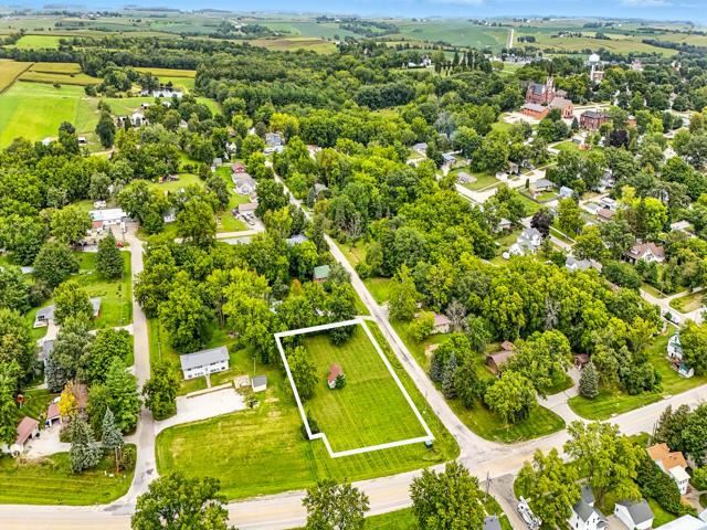 0.64 Acres M/l N Boise Street Riverside IA 52327